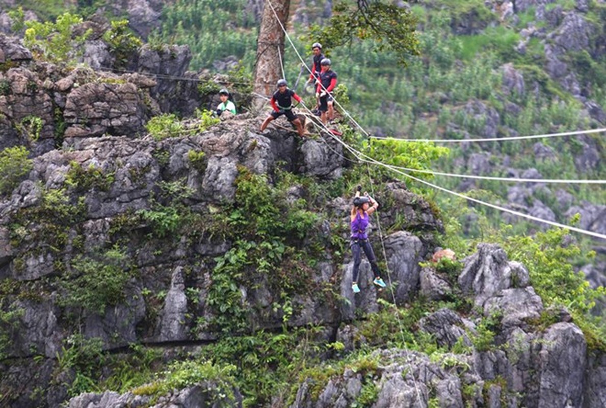 Hai Bang treo minh giua vuc tham trong Cuoc dua ky thu-Hinh-4